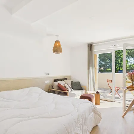 Byron Bay - Pour 3 - Piscine Commune 비스카로세
